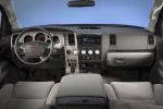 Toyota Tundra Double Cab 2010 года